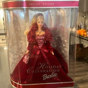 NIB! Holiday Celebration Barbie 2002! Doll 2.